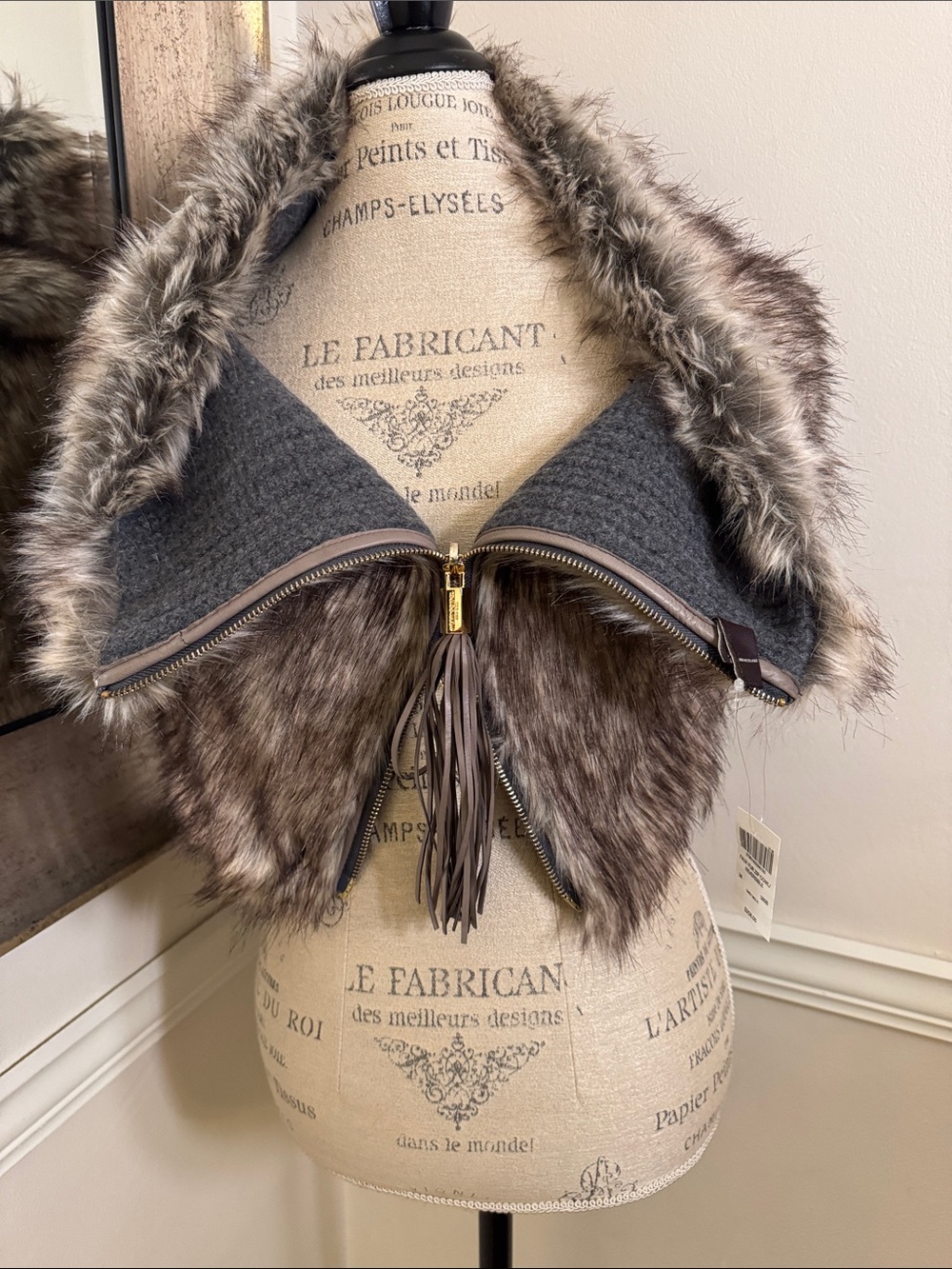 henri bendel Brown Faux Fur & Cashmere Reversible Collar with Tassel Zip Pull